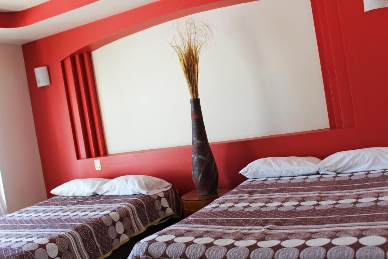 Hotel Real De Cortes Los Reyes  Екстер'єр фото