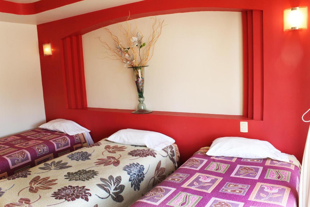 Hotel Real De Cortes Los Reyes  Екстер'єр фото